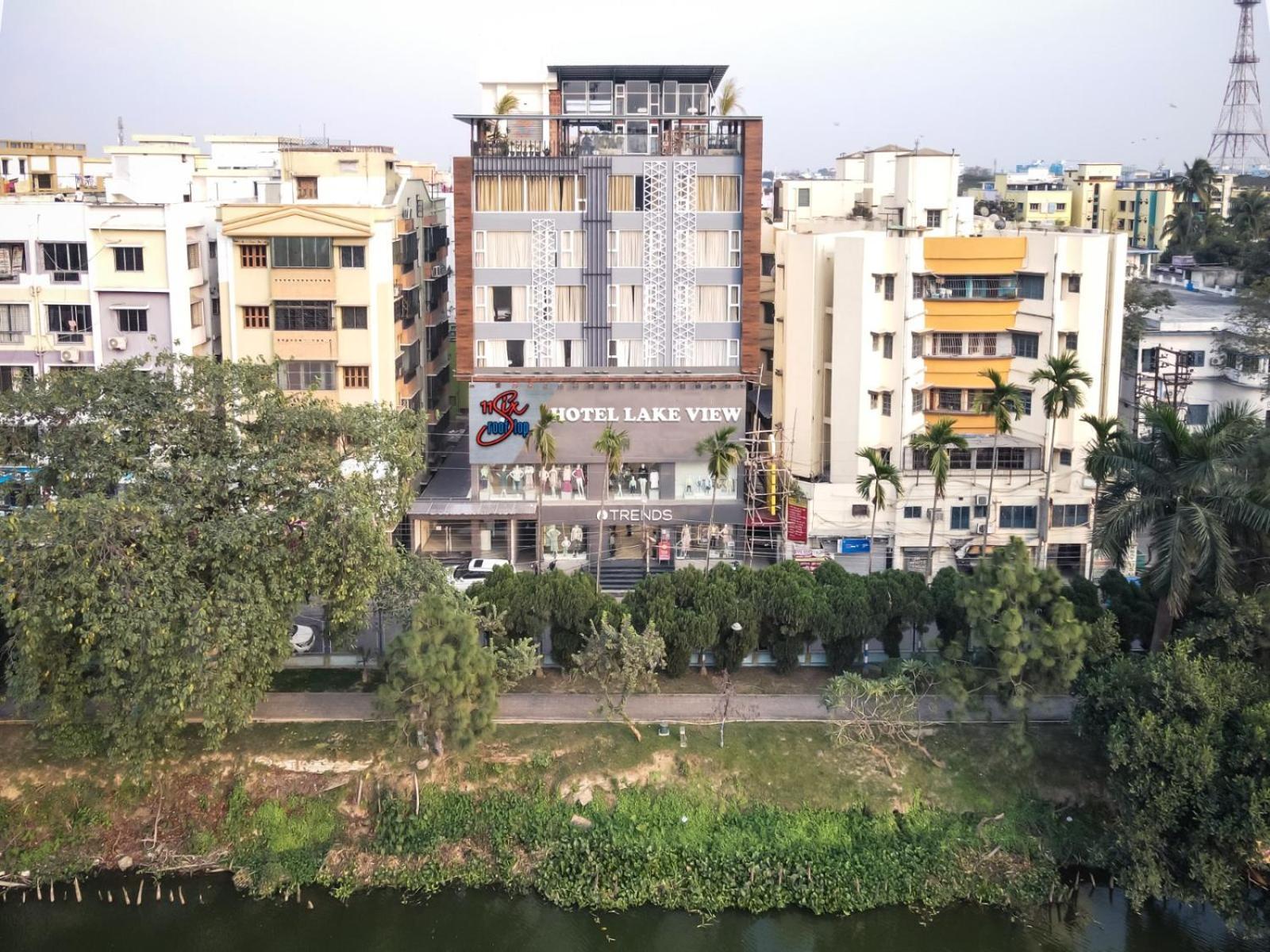 Hotel Lake View Baharampur Buitenkant foto